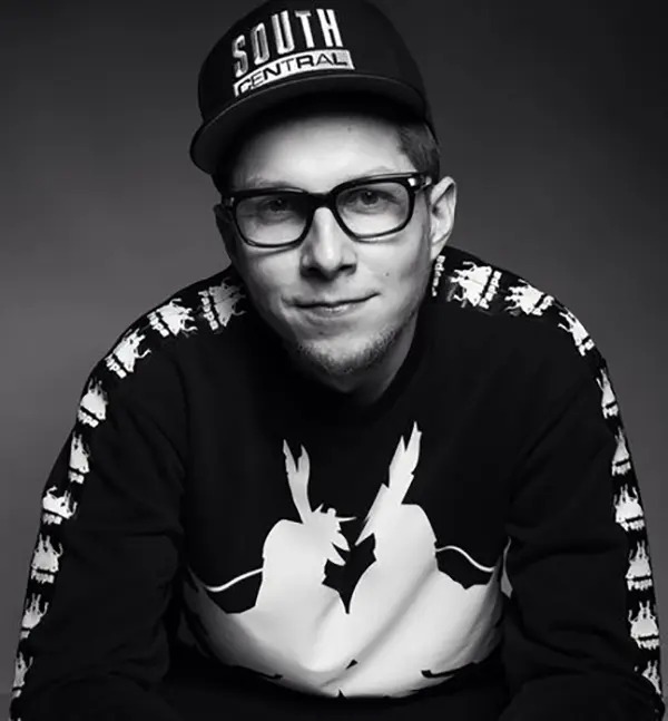 поздравление от Tony Tonite